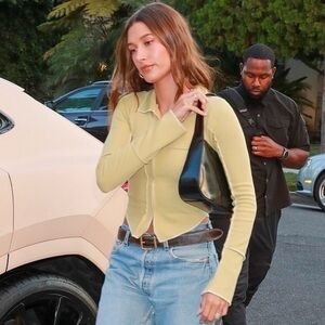 Source Unknown Long Sleeve Top